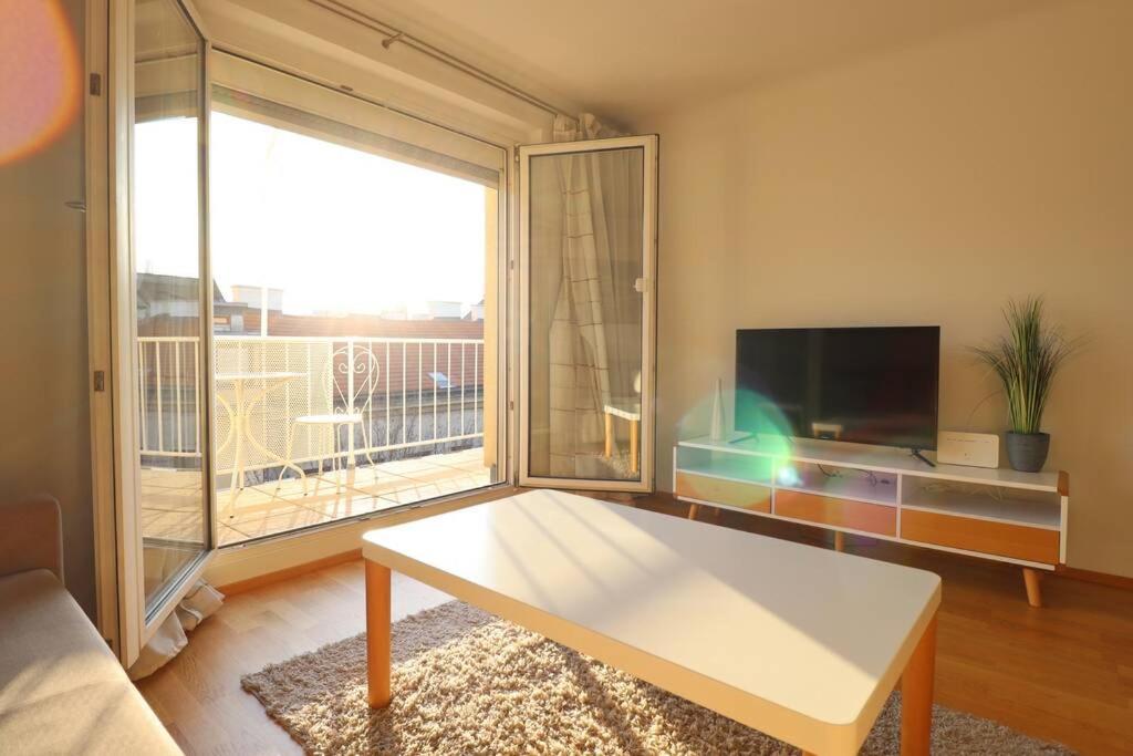 Brilliant View: Balcony Home, Modern, Stylish And Newly Renovated Vienna Exterior photo